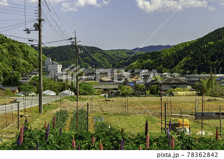 三日月の街並み 兵庫県佐用郡佐用町 三日月の街並み 兵庫県佐用郡佐用町 78362842