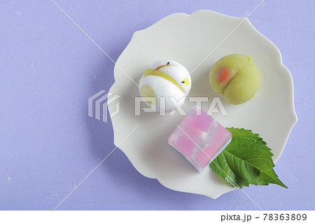 タイトル 6月イメージ 和菓子 蛍 梅の実 紫陽花 横方向 タイトル 6月イメージ 和菓子 蛍 梅の実 紫陽花 横方向 78363809