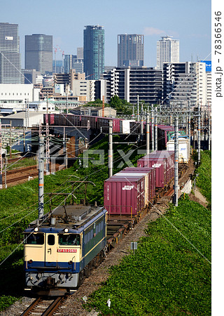 北方貨物線を行くEF652065コンテナ貨物列車 78366546