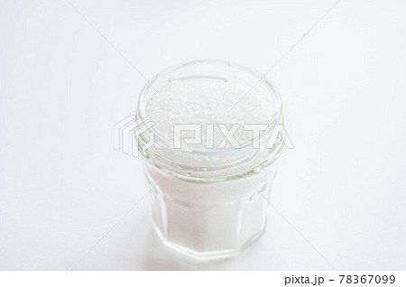 瓶に入ったうまみ調味料 78367099