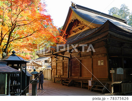 高野山奥之院の弘法大師御廟 高野山奥之院の弘法大師御廟 78375626
