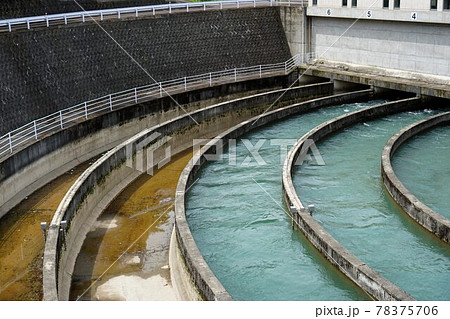 上水用の水路 78375706