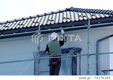 破風の塗装 家の破風の塗装 破風の塗装 家の破風の塗装 78376183