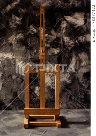Painting easal on table background abstract texture. Art still life artistic concept Painting easal on table background abstract texture. Art still life artistic concept 78377122