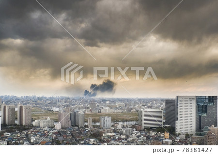 311東日本大震災当日 黒煙立ち上がる都心部遠景 Tokyo on Mar.11 2011 78381427