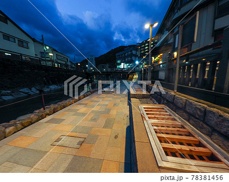 湯村温泉の夜景 湯村温泉の夜景 78381456