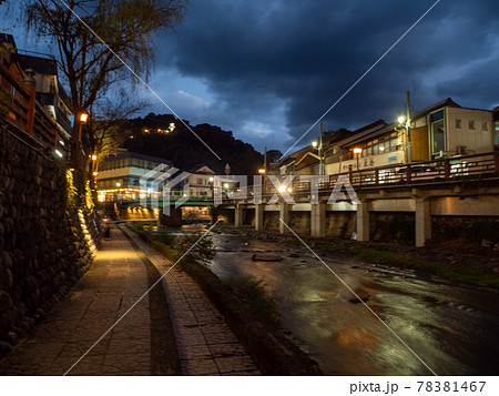 湯村温泉の夜景 湯村温泉の夜景 78381467