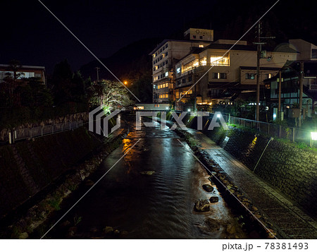 湯村温泉の夜景 湯村温泉の夜景 78381493