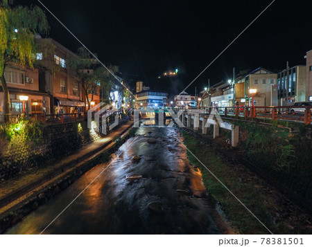 湯村温泉の夜景 78381501