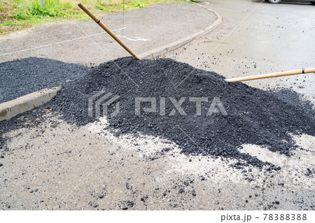 heap asphalt on road. violations of roadworks rules heap asphalt on road. violations of roadworks rules 78388388