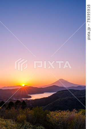 箱根・大観山の夕暮れ 78395916