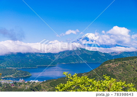 《神奈川県》箱根から、爽やかな初夏の富士 78398643