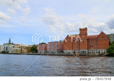 スウェーデン　ストックホルム　水上バスからの眺め 78407948