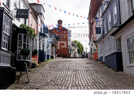 Cobbled Quay Hill shops in Lymington - Hampshire UK 78417805