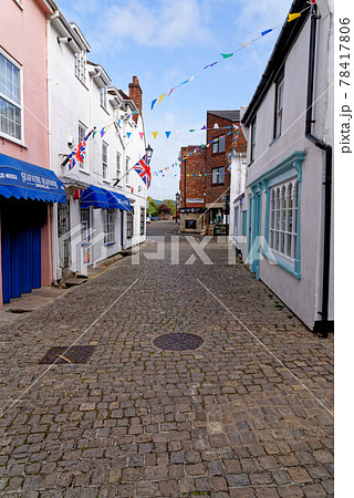 Cobbled Quay Street shops in Lymington - Hampshire UK 78417806