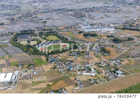 川越運動公園陸上競技場付近を空撮 78420477