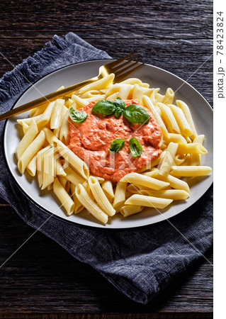 Parma Rosa Sauce with Penne, top view Parma Rosa Sauce with Penne, top view 78423824