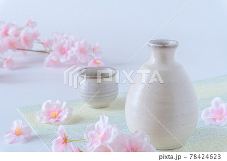 日本酒と桜_お花見 日本酒と桜_お花見 78424623