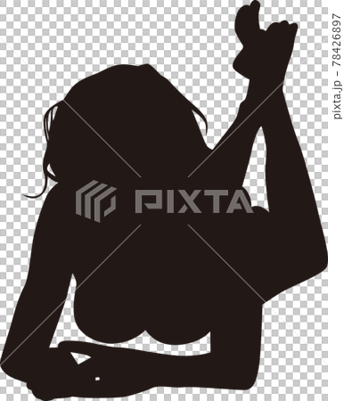 放鬆性感的女孩 78426897