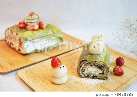 Winter Cake, Wedding Anniversary Cake, Matcha Cake 78428838