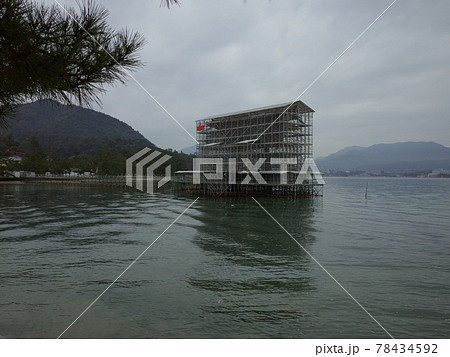 修復工事中_大鳥居_厳島神社 78434592