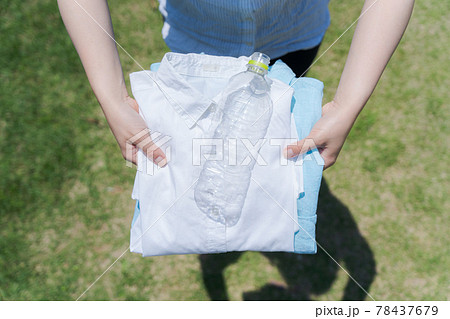 ペットボトル　SDGs リサイクル 78437679