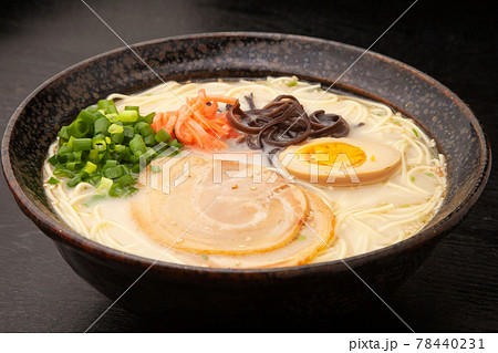 とんこつラーメン とんこつラーメン 78440231