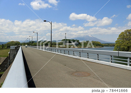 四十四田ダムダム湖と岩手山 78441666