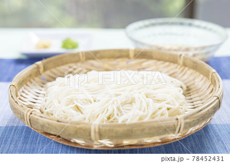 美味しい夏の味覚の素麺 美味しい夏の味覚の素麺 78452431