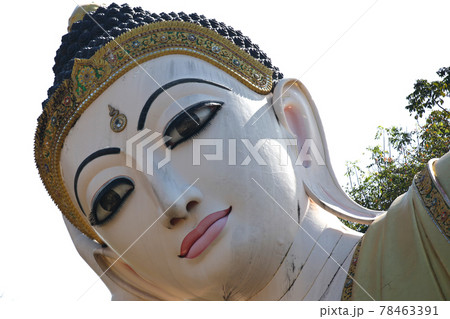 Sculpture, architecture and symbols of Buddhism, Thailand 78463391