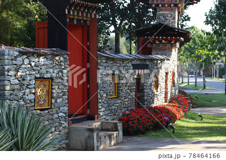 Sculpture, architecture and symbols of Buddhism, Thailand 78464166
