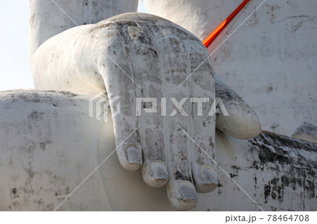 Sculpture, architecture and symbols of Buddhism, Thailand 78464708