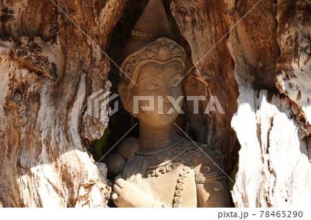 Sculpture, architecture and symbols of Buddhism, Thailand 78465290