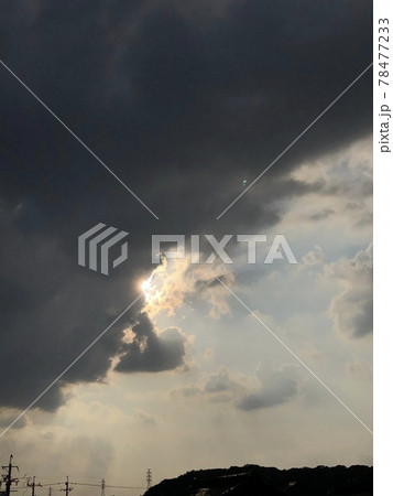 神秘的な空 78477233