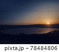 「君の名は」黄昏時の諏訪湖 78484806