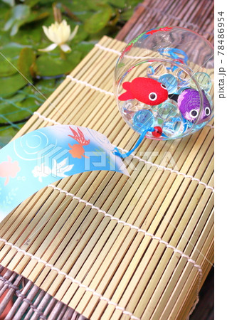 夏イメージ 金魚と風鈴 夏イメージ 金魚と風鈴 78486954