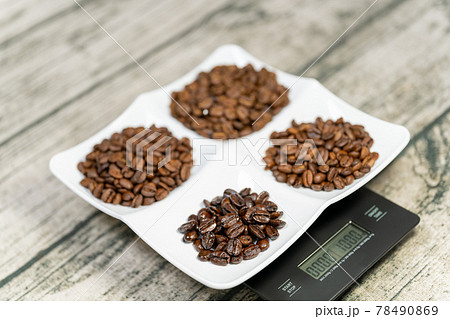 ブレンドコーヒー豆4種類 コロンビア ブラジル エチオピア マンデリン 自家焙煎 ブレンドコーヒー豆4種類 コロンビア ブラジル エチオピア マンデリン 自家焙煎 78490869