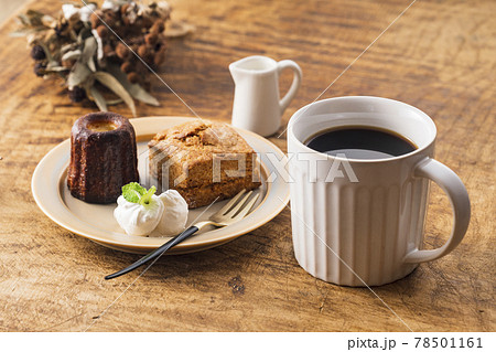 コーヒーとスイーツ コーヒーとスイーツ 78501161