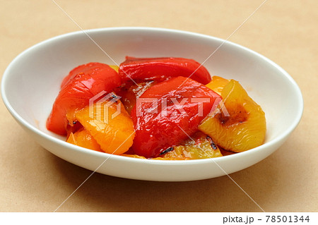 焼きパプリカのマリネ 焼きパプリカのマリネ 78501344