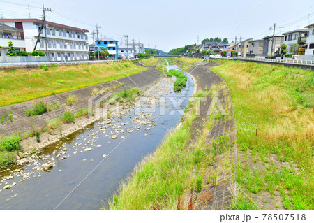 横倉橋/大栗川より下流方面を望む(東京都八王子市)【2021.6】 横倉橋/大栗川より下流方面を望む(東京都八王子市)【2021.6】 78507518