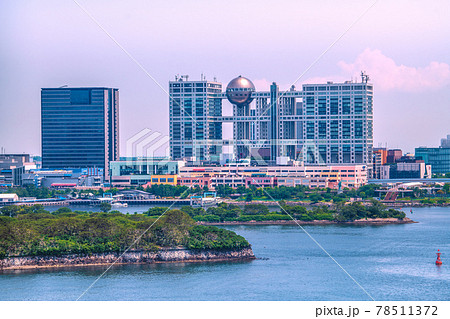 日本の東京都市景観　お台場のフジテレビなど望む 78511372