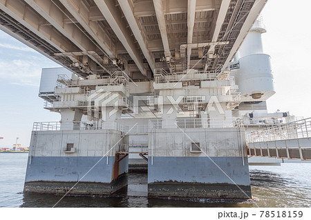 舞洲側の夢舞大橋の橋脚部分 舞洲側の夢舞大橋の橋脚部分 78518159