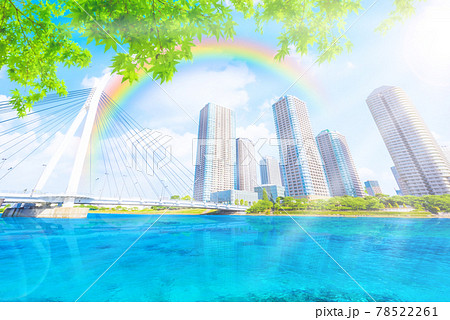 ベイエリアの高層マンション 78522261