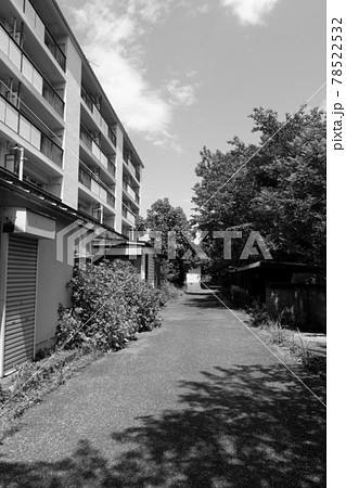 廃墟となった団地 廃墟となった団地 78522532