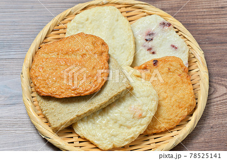 長崎県の名物、揚げ蒲鉾、練り物、郷土料理、じゃこ天、えび天、いわし天、いか天、はも天、たこ天。 78525141