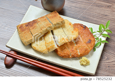 長崎県の名物、揚げ蒲鉾、練り物、郷土料理、じゃこ天、いわし天、はも天。焼きじゃこ天など。 長崎県の名物、揚げ蒲鉾、練り物、郷土料理、じゃこ天、いわし天、はも天。焼きじゃこ天など。 78525232