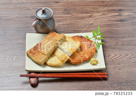 長崎県の名物、揚げ蒲鉾、練り物、郷土料理、じゃこ天、いわし天、はも天。焼きじゃこ天など。 78525235