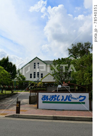 ガーデニング　初夏の温室 78540351