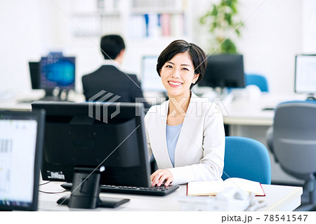 ビジネスシーン　 78541547