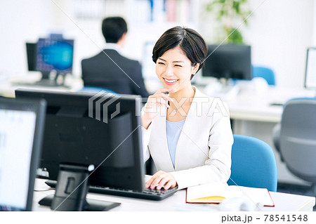 ビジネスシーン　 78541548